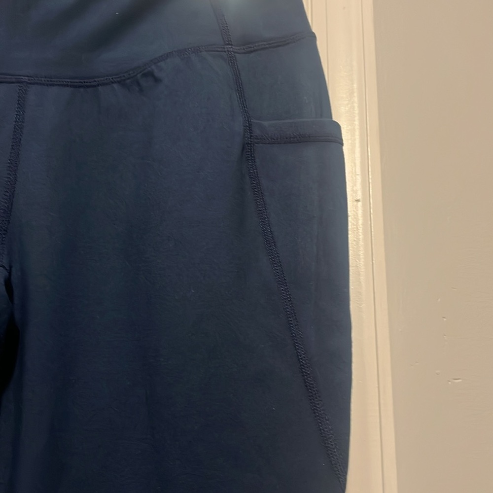 First Way Buttery Soft Women’s Bootcut Yoga Pants Capris with 3 Pockets Size S - Picture 2 of 7